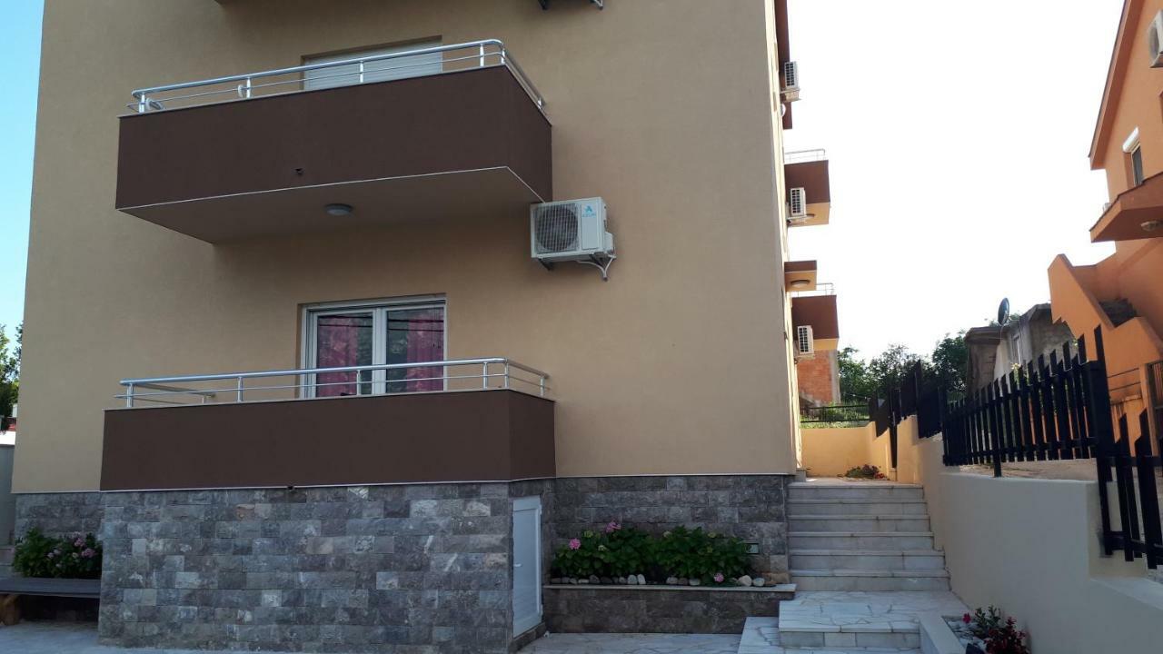 Apartmani Gaga Tivat Exterior photo