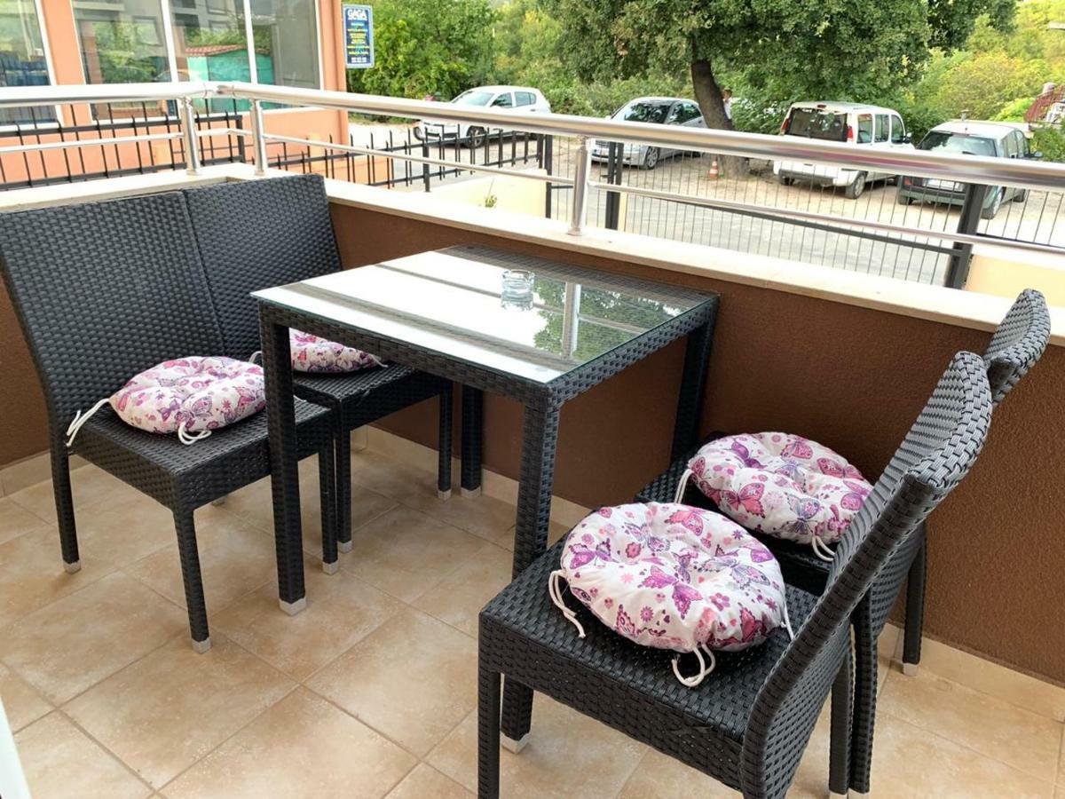 Apartmani Gaga Tivat Exterior photo